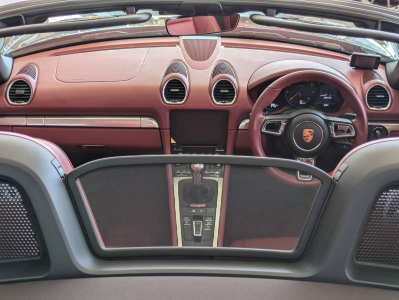 ポルシェ 718 ボクスター 中古車