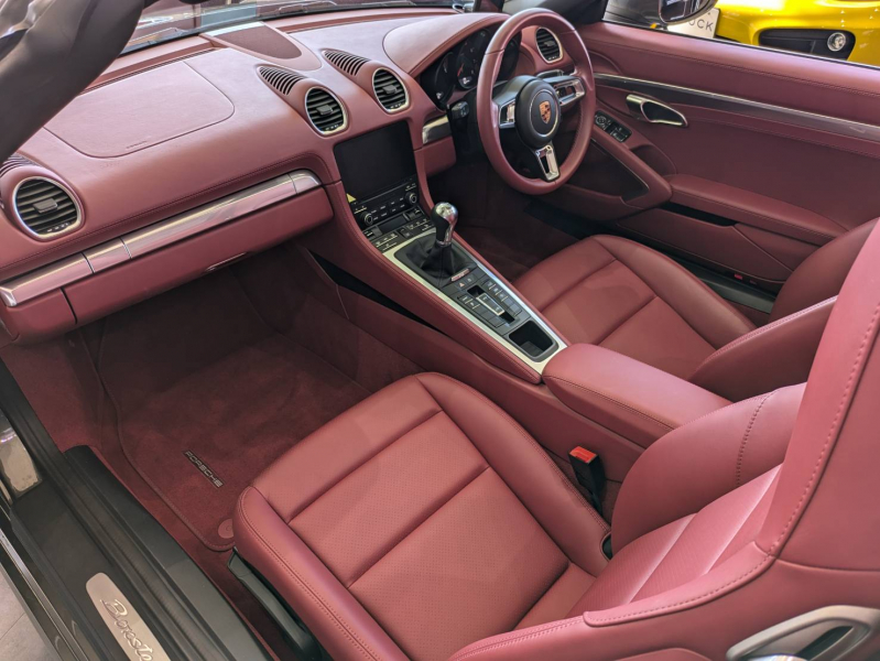 ポルシェ 718 ボクスター 中古車