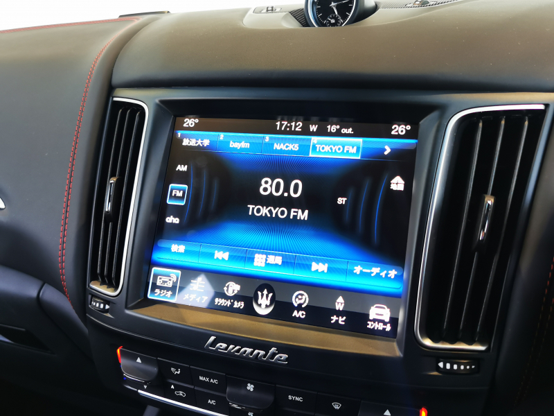 マセラティ レヴァンテ 中古車