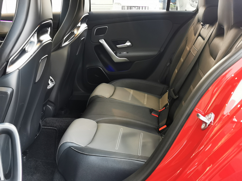 メルセデスベンツ Aクラス 中古車