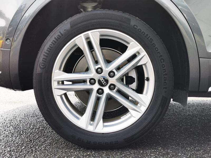 アウディ Q5 中古車