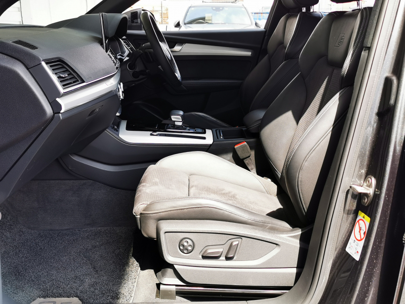 アウディ Q5 中古車