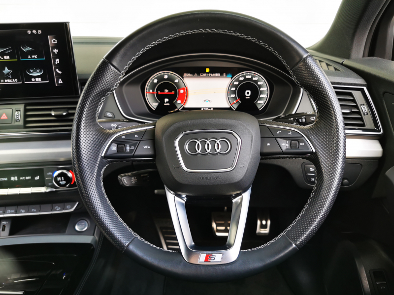 アウディ Q5 中古車