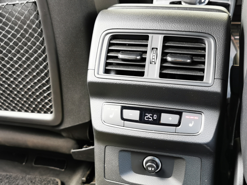 アウディ Q5 中古車