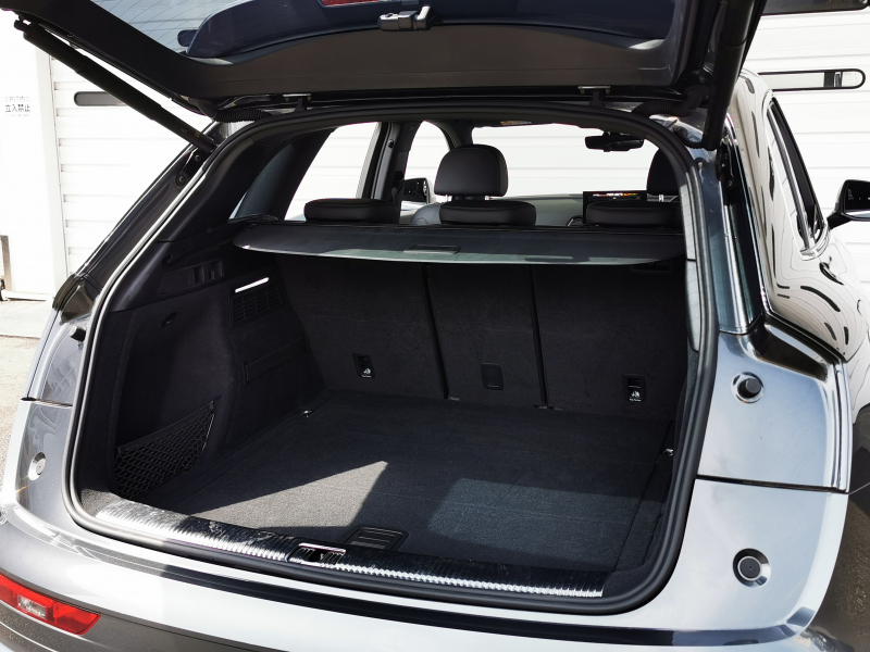 アウディ Q5 中古車