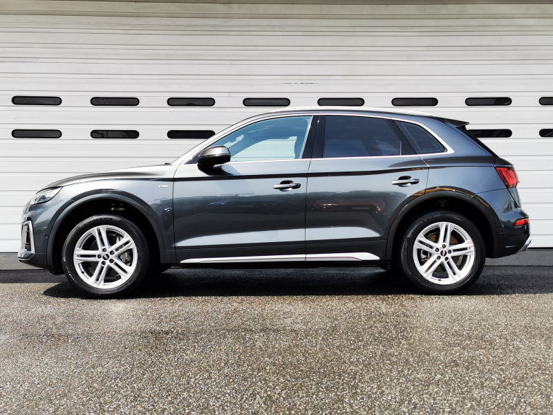 アウディ Q5 中古車