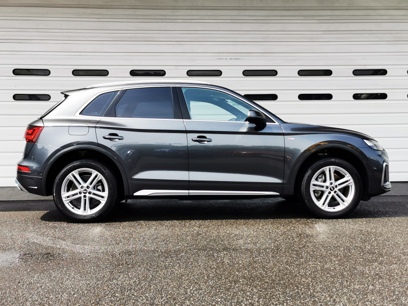 アウディ Q5 中古車