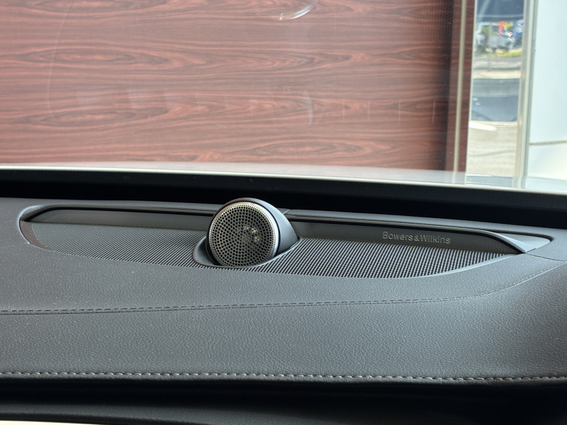 ボルボ XC90 中古車