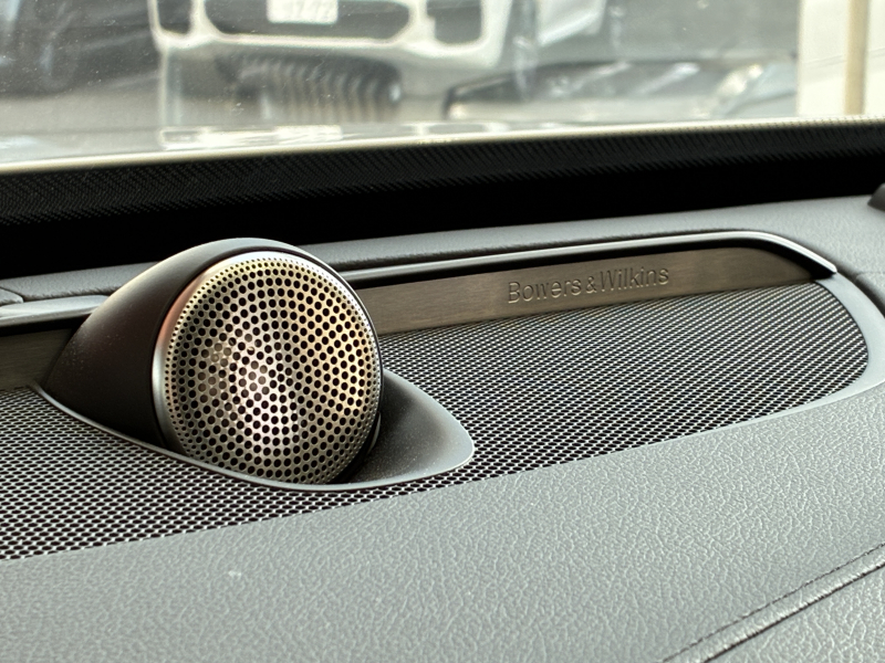 ボルボ XC90 中古車