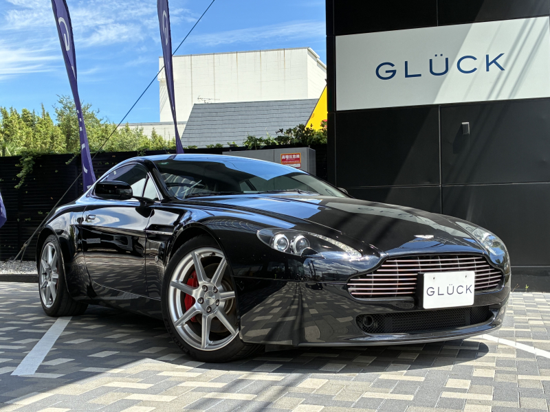 アストンマーティン V8 ヴァンテージ 中古車