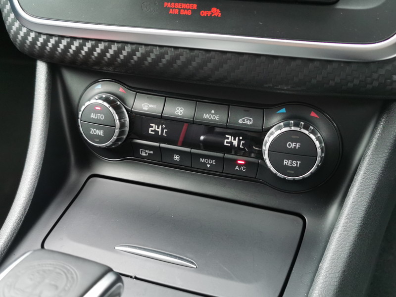 AMG Aクラス 中古車