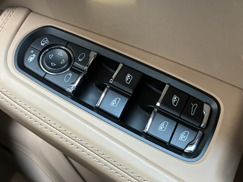 ポルシェ マカン 中古車