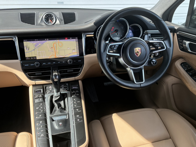 ポルシェ マカン 中古車