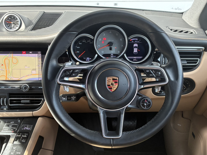 ポルシェ マカン 中古車