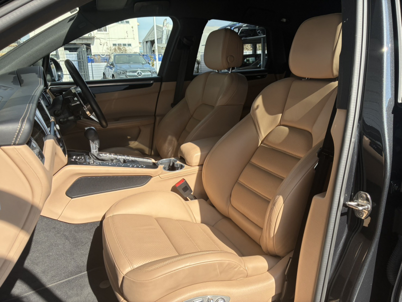 ポルシェ マカン 中古車