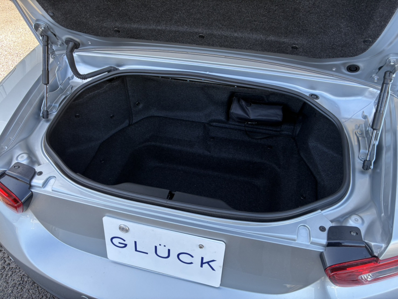 アバルト 124スパイダー 中古車