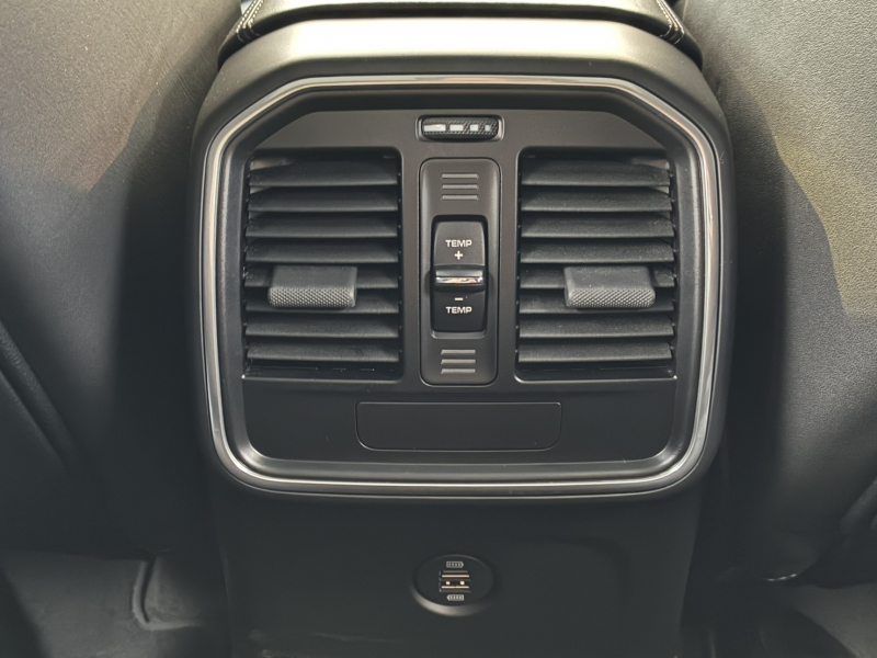 ポルシェ マカン 中古車