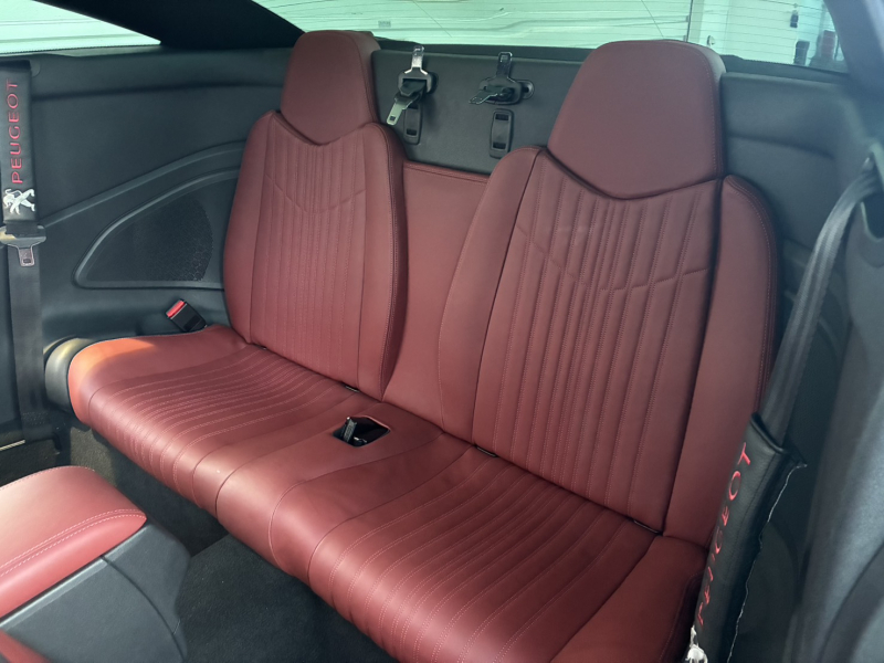 プジョー RCZ 中古車