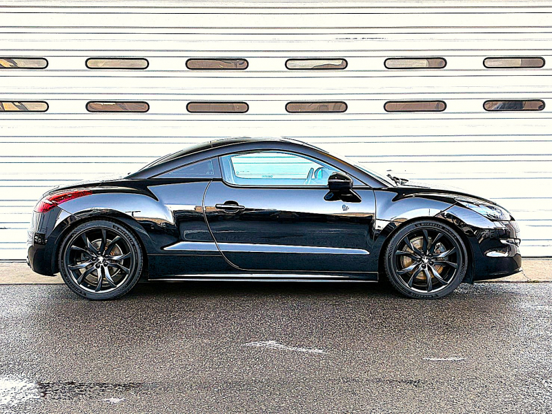 プジョー RCZ 中古車