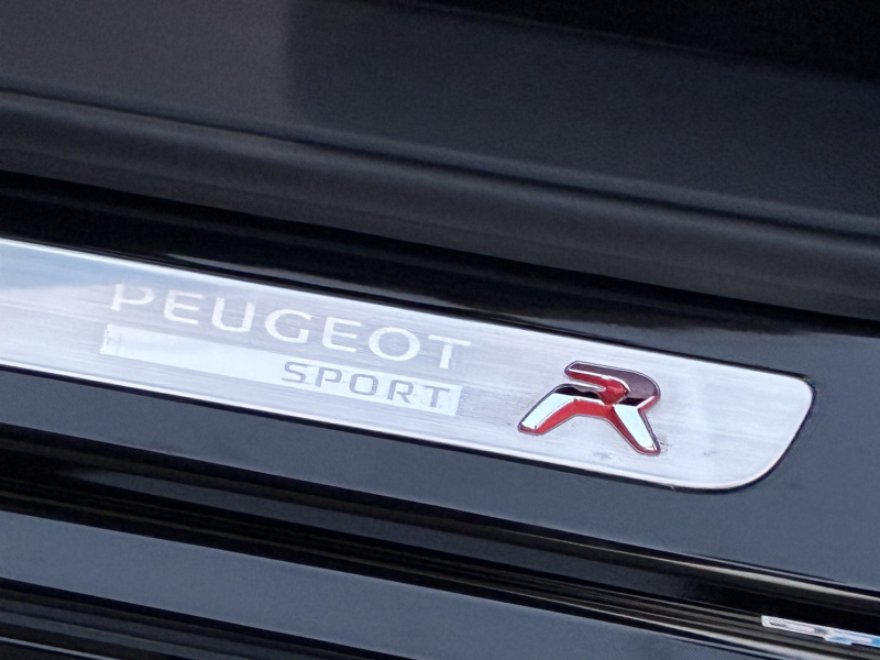 プジョー RCZ 中古車