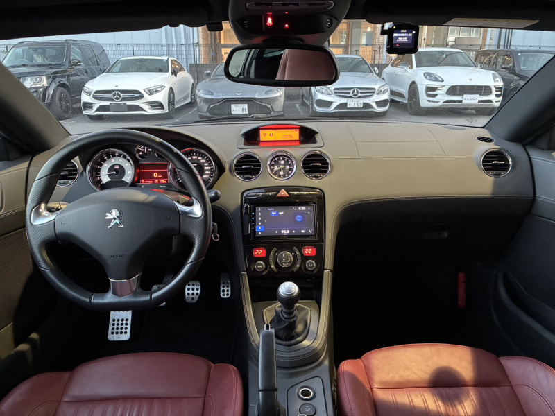 プジョー RCZ 中古車