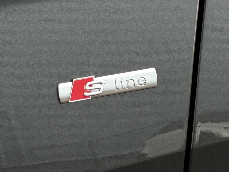 アウディ A6アバント 中古車