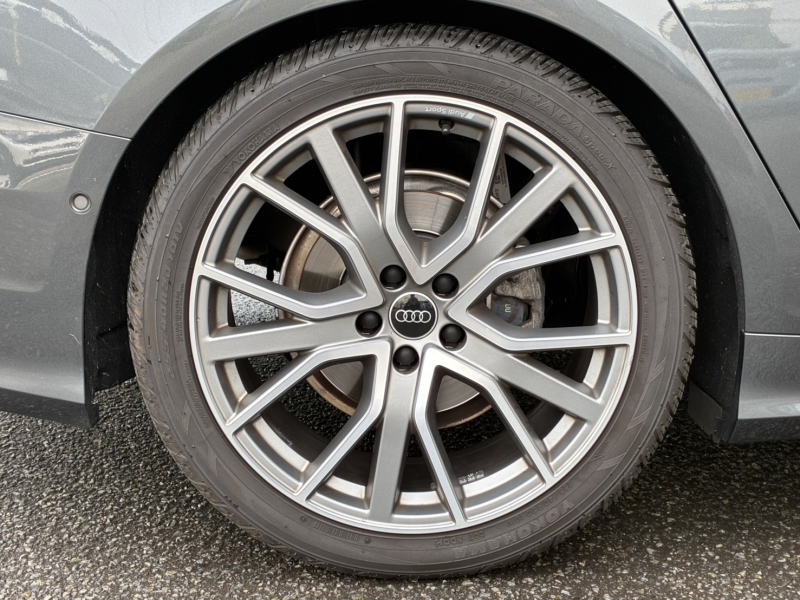 アウディ A6アバント 中古車