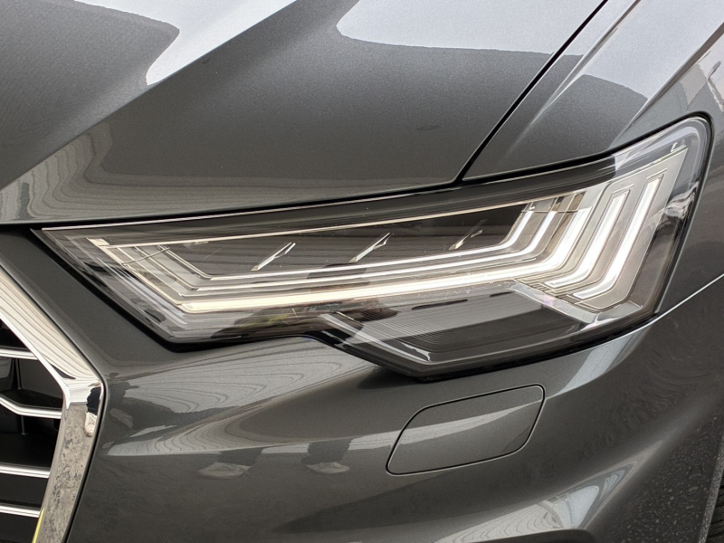 アウディ A6アバント 中古車