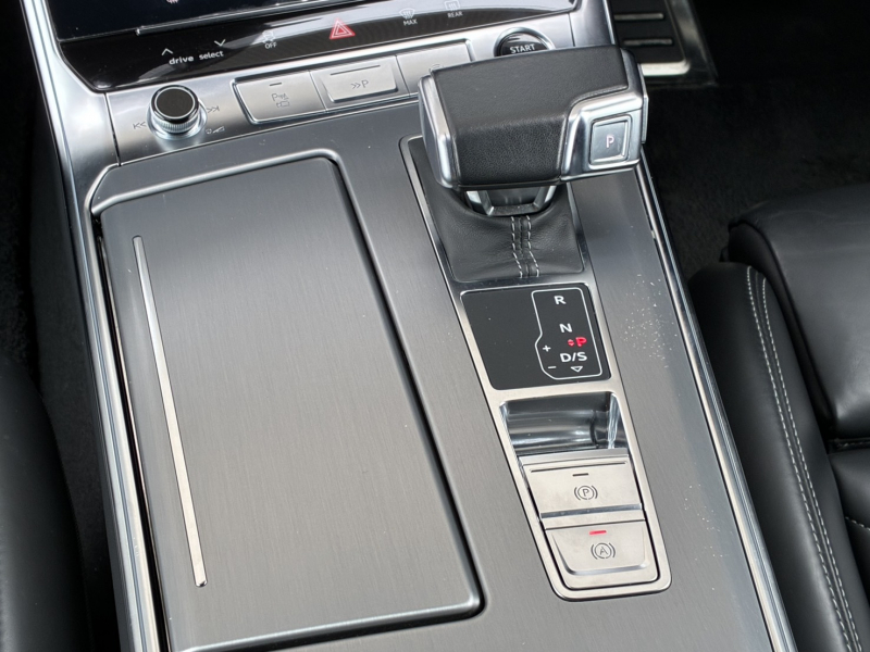 アウディ A6アバント 中古車