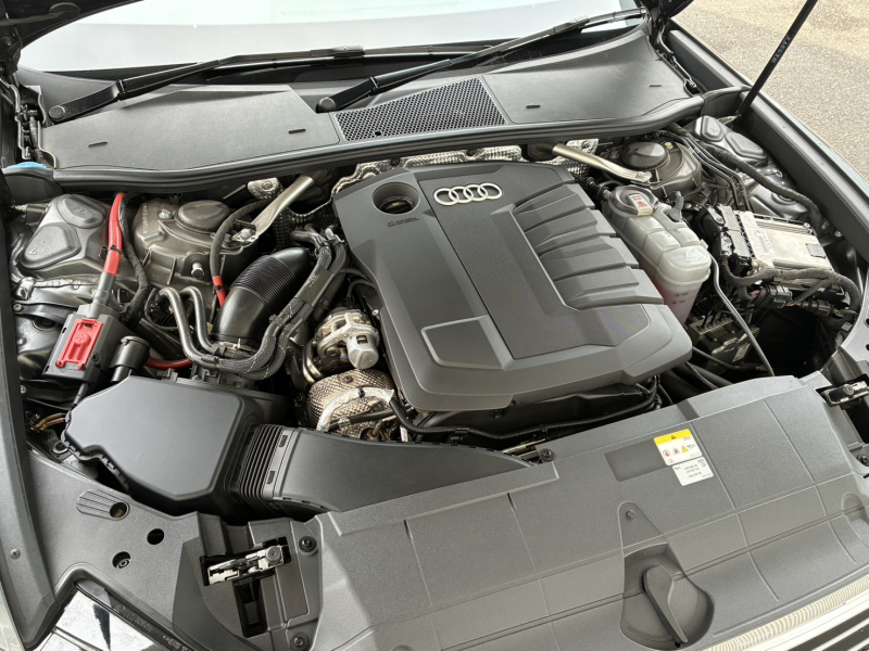 アウディ A6アバント 中古車