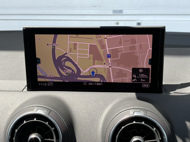 アウディ Q2 中古車