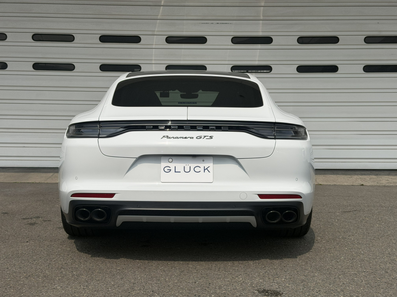 ポルシェ パナメーラ 中古車