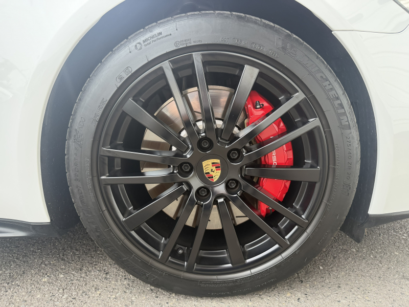 ポルシェ パナメーラ 中古車