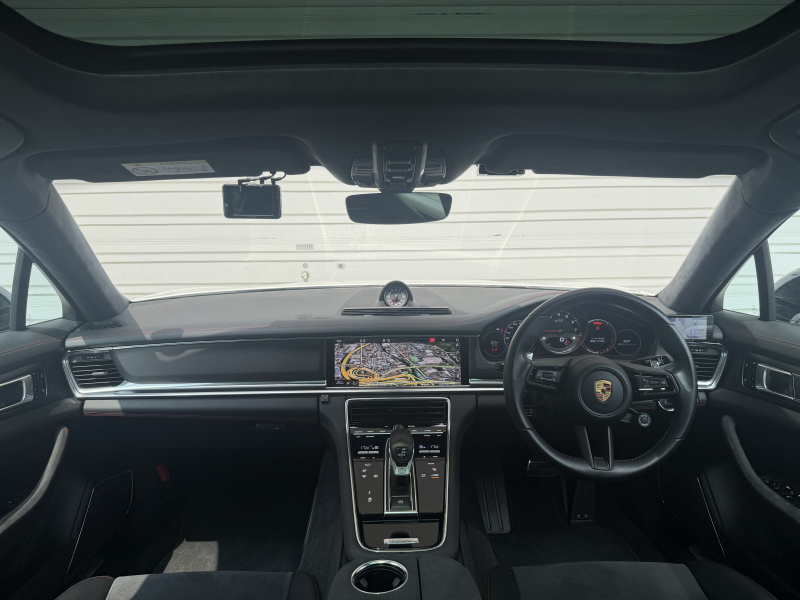 ポルシェ パナメーラ 中古車