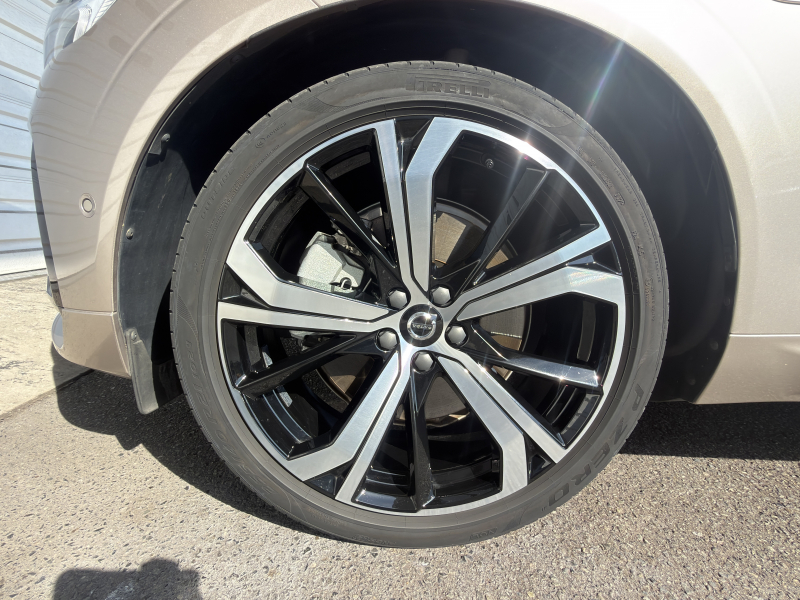 ボルボ XC60 中古車