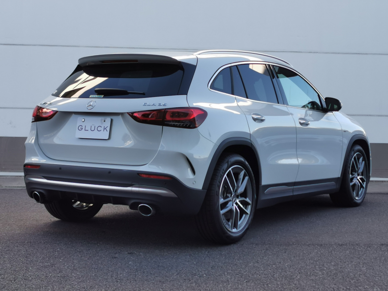 メルセデスベンツ GLA 中古車