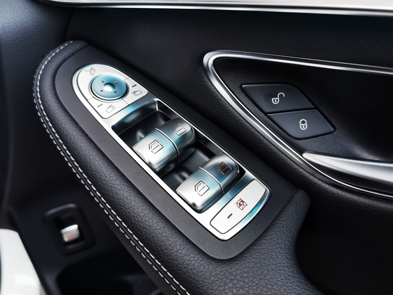 メルセデスベンツ GLCクーペ 中古車