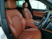 マセラティ レヴァンテ 中古車