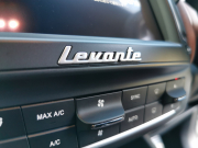 マセラティ レヴァンテ 中古車