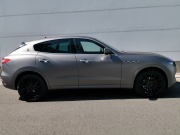 マセラティ レヴァンテ 中古車