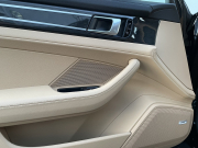 ポルシェ パナメーラ 中古車