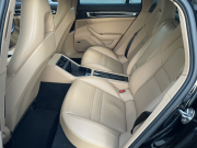 ポルシェ パナメーラ 中古車