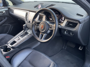 ポルシェ マカン 中古車