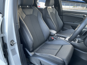 アウディ Q3 中古車