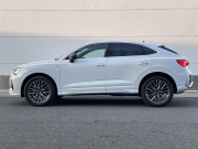 アウディ Q3 中古車
