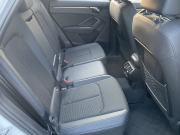 アウディ Q3 中古車