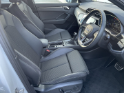 アウディ Q3 中古車