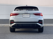 アウディ Q3 中古車