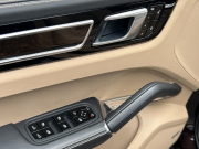 ポルシェ カイエン 中古車