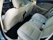 ボルボ V40 中古車